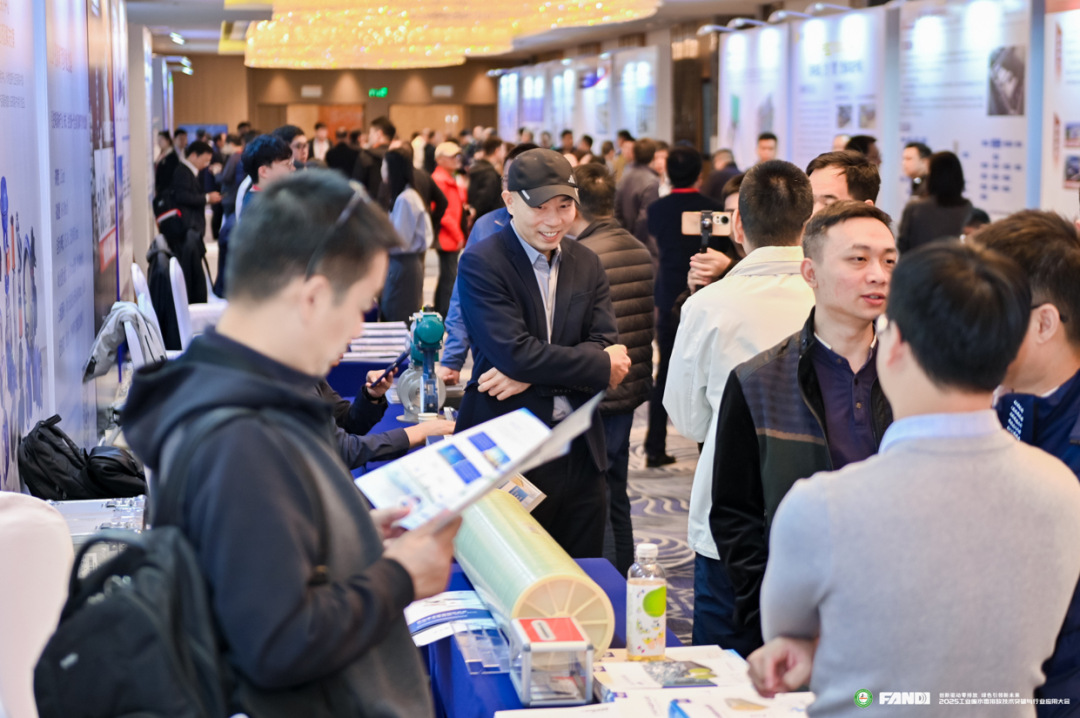 嘉戎技術(shù)展位現(xiàn)場(chǎng)