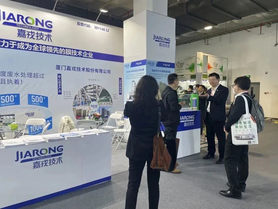 1682492370657116.jpg 1682492370657116.jpg